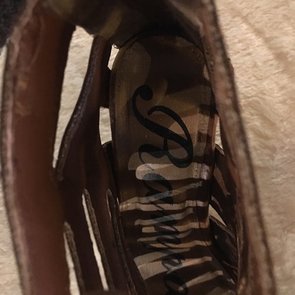 RAMPAGE - Tan/lace up open toe. Sz 8 - Picture 6 of 7